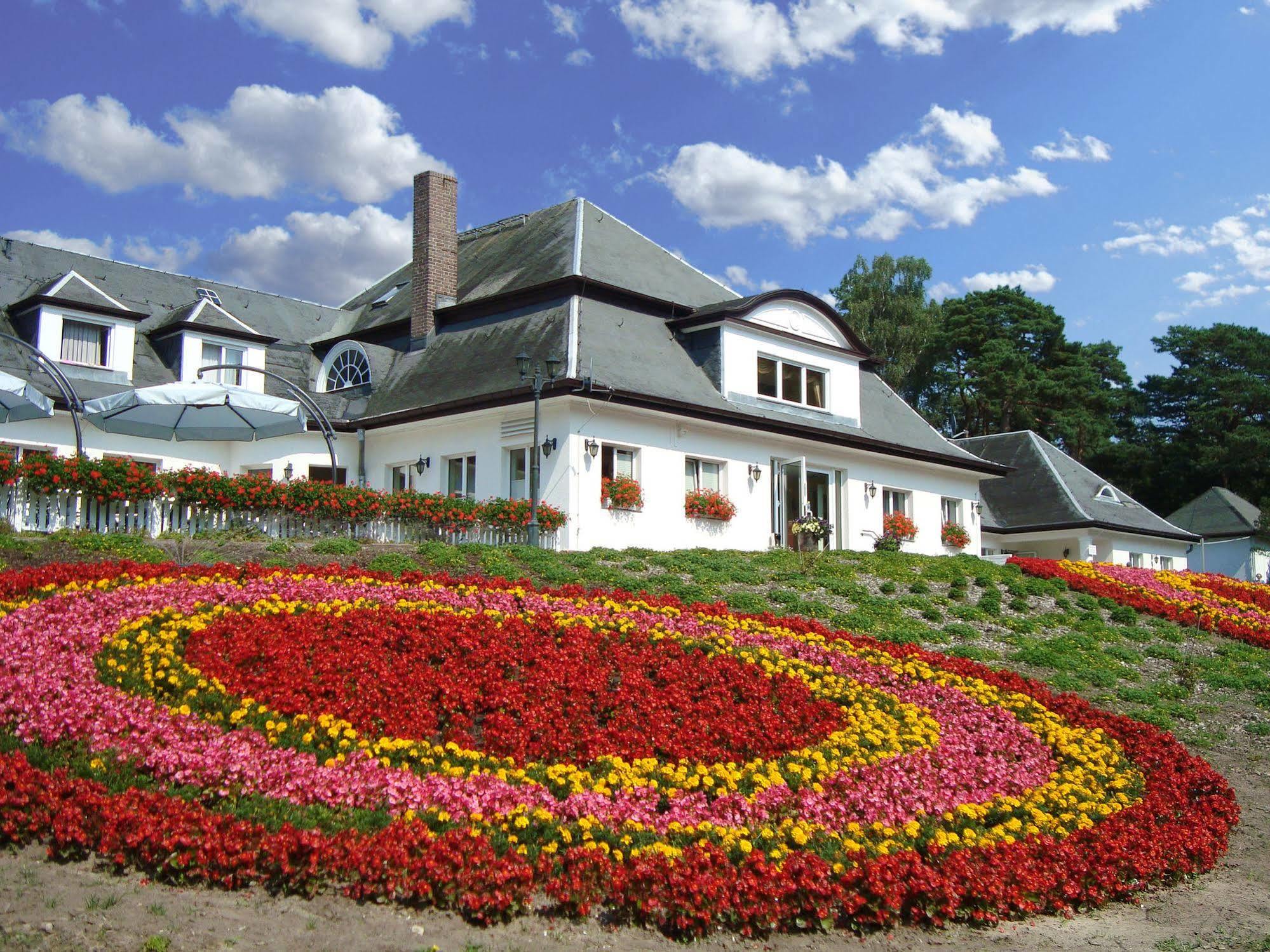 Hotel Residenz Waldoase Ostseebad Heringsdorf Exterior foto